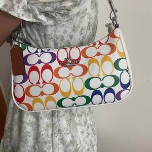 Coach Shoulder Bag In Rainbow Signature Canvas And Leather
